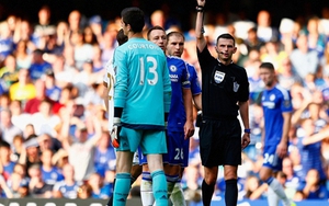 Những điểm nhấn vòng 1 Premier League: Những cánh chim lạ, những cái kết bất ngờ